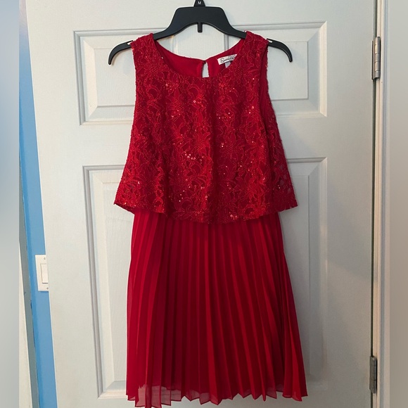 Red cocktail dress size large gently used - Picture 1 of 2